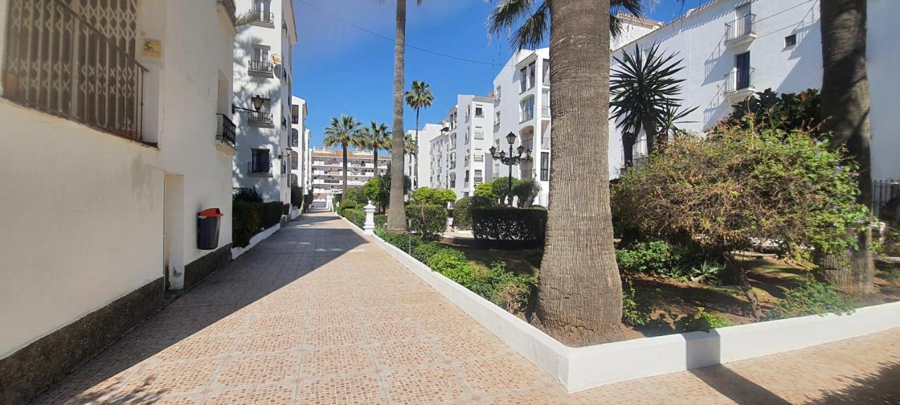 Apartamentos Sabinillas Сан Луис де Сабинияс Екстериор снимка