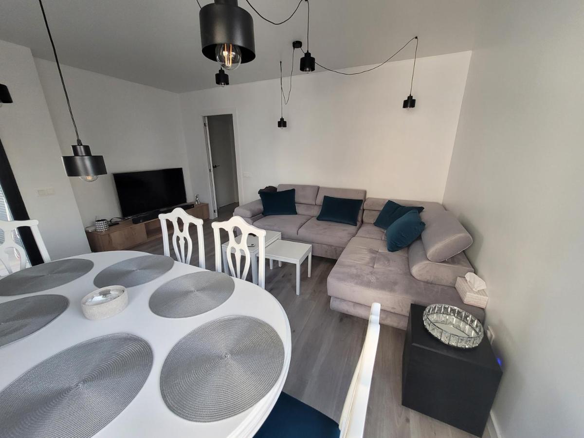 Apartamentos Sabinillas Сан Луис де Сабинияс Екстериор снимка