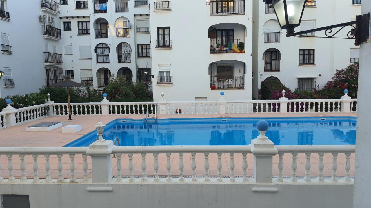 Apartamentos Sabinillas Сан Луис де Сабинияс Екстериор снимка